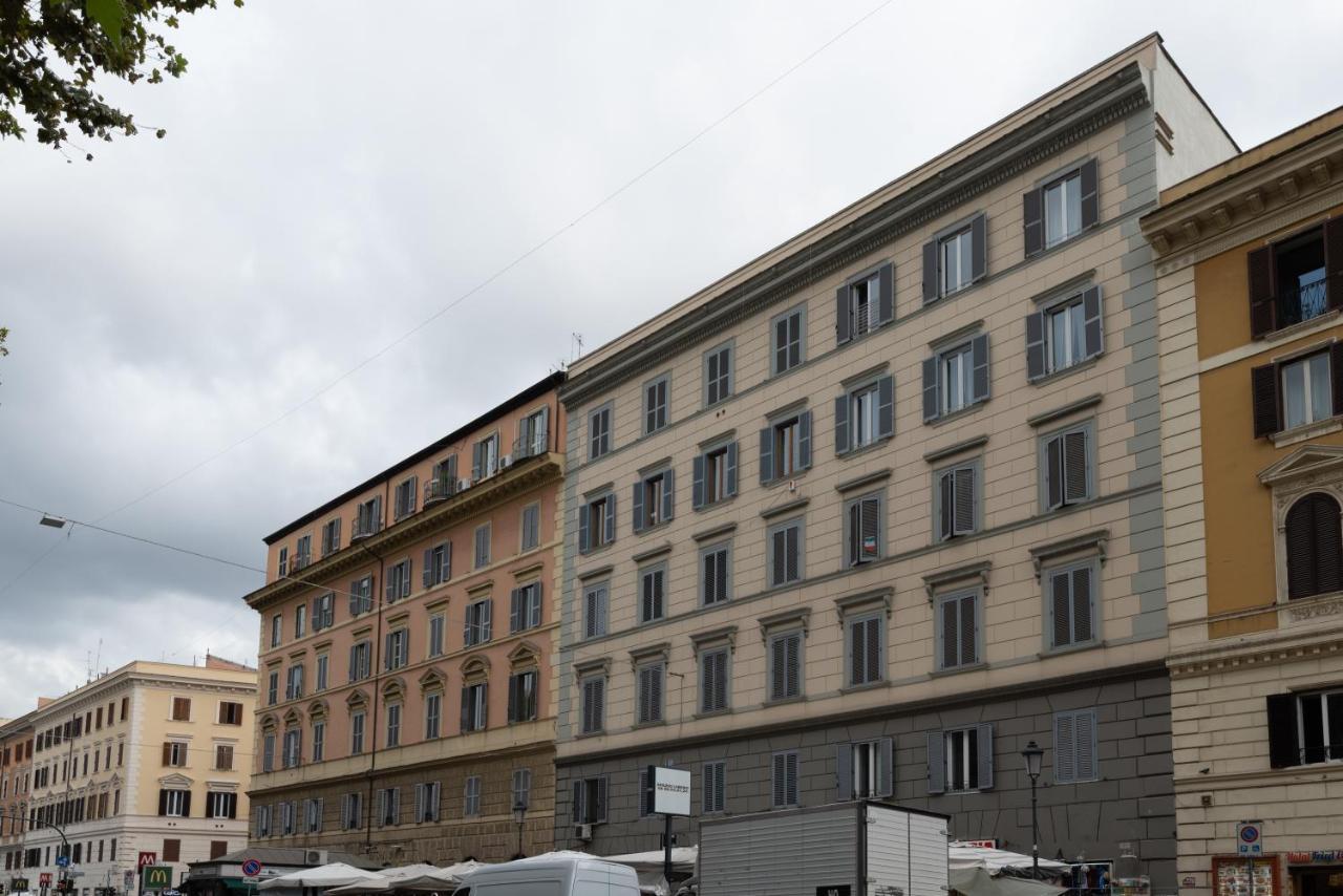 Bed and Breakfast Bed&BikeRome Giulio Cesare Exterior foto