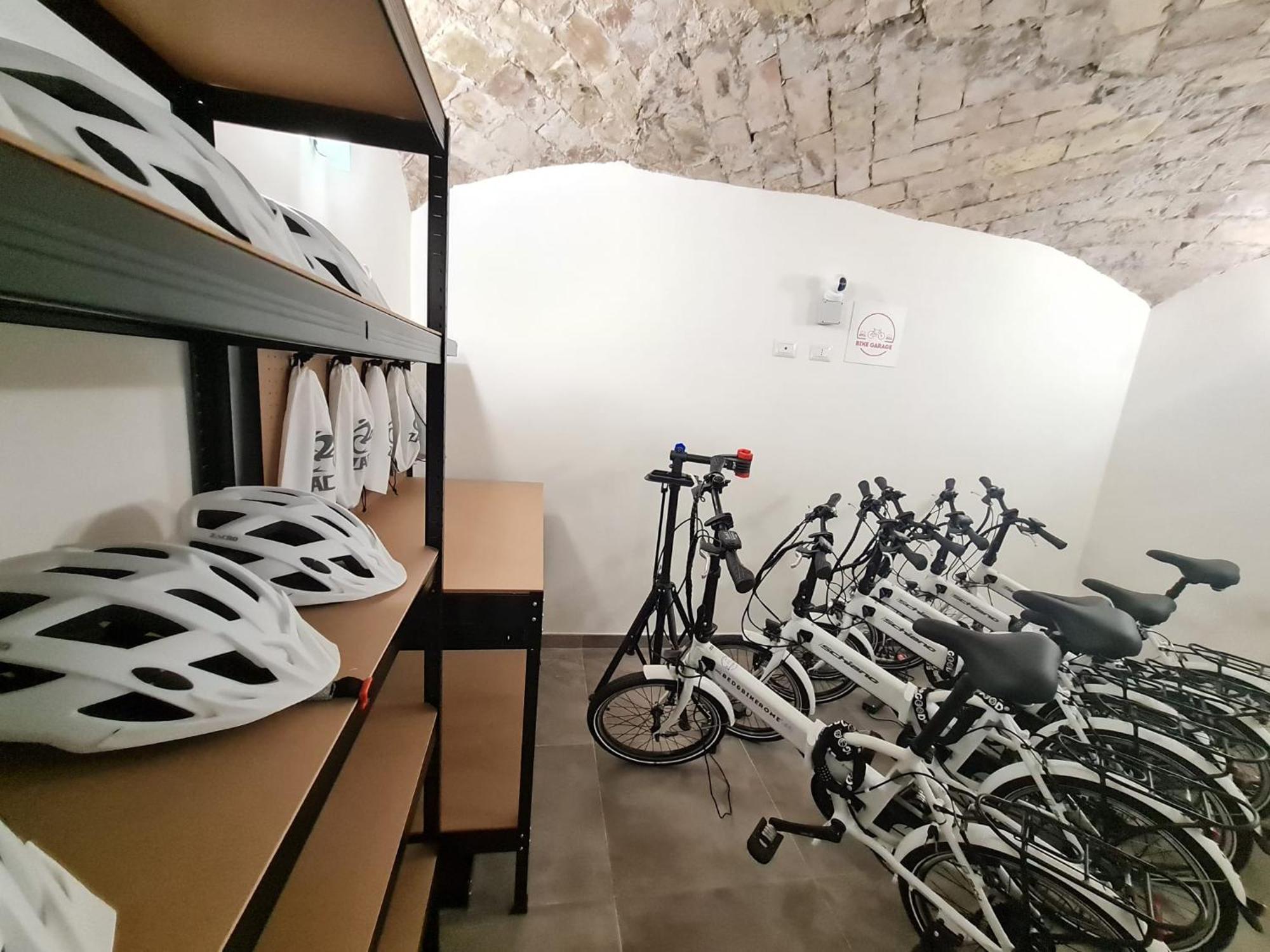 Bed and Breakfast Bed&BikeRome Giulio Cesare Exterior foto