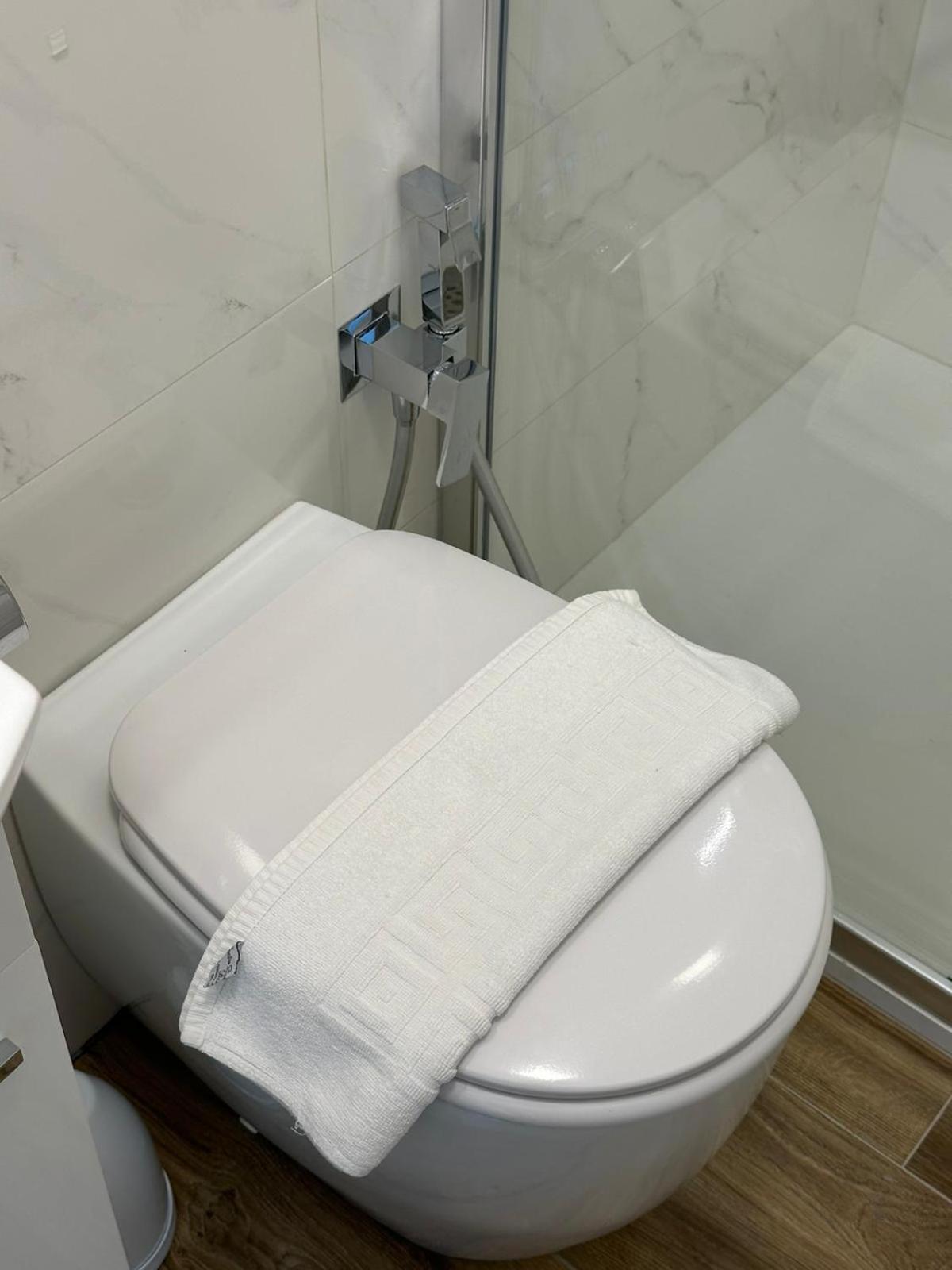 Bed and Breakfast Bed&BikeRome Giulio Cesare Exterior foto