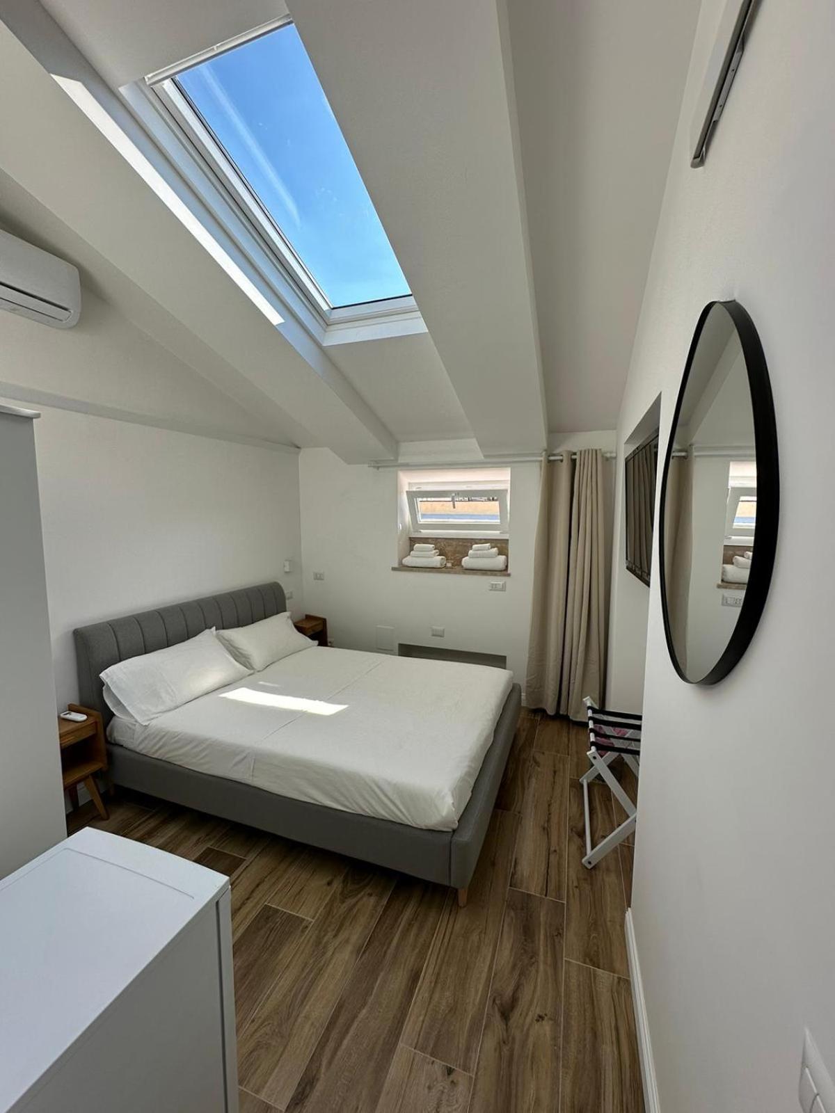 Bed and Breakfast Bed&BikeRome Giulio Cesare Exterior foto